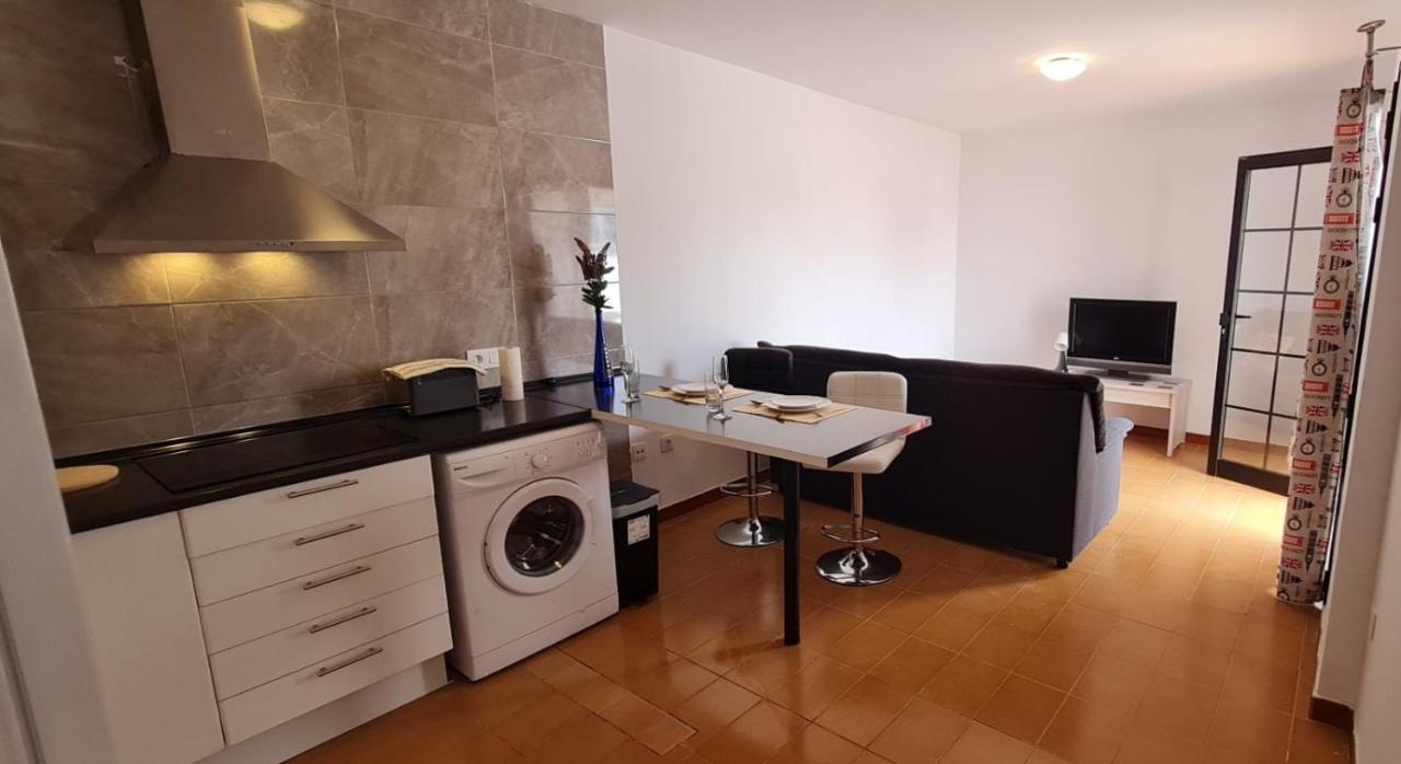 Comodo Apartamento En Caleta De Fusteアパートメント エクステリア 写真