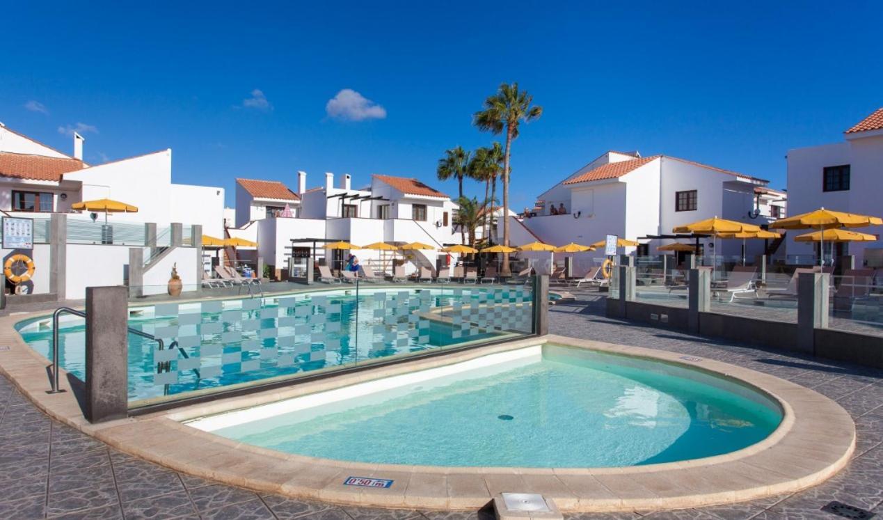 Comodo Apartamento En Caleta De Fusteアパートメント エクステリア 写真