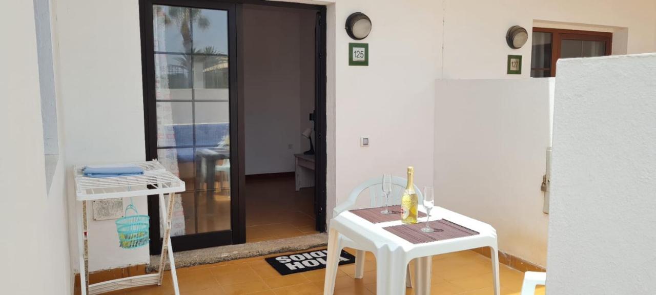 Comodo Apartamento En Caleta De Fusteアパートメント エクステリア 写真